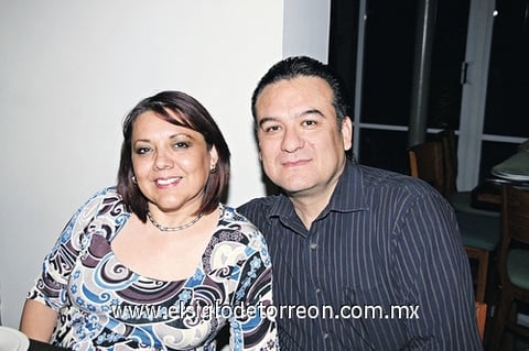 29032011 Pérez y Aracely Benavides.