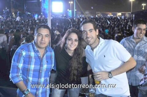 01042011  García, Eduardo Vargas, Ana Araujo y Roberto Barranco.