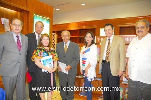 08042011  Froto, Silvestre Faya, Estrella Atilano de Faya, Humberto Salinas, Ana María Corrales, Jacobo Zarzar Gidi y Joaquín Faya Chávez.
