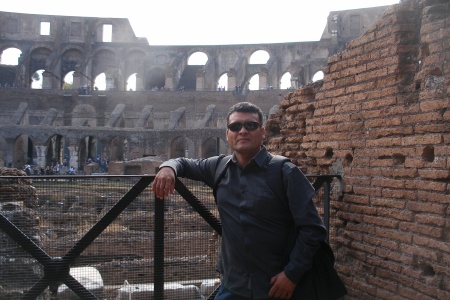 En un pasillo del Coliseo, Roma, octubre 2010. Fotografía enviada por Mario Santos.