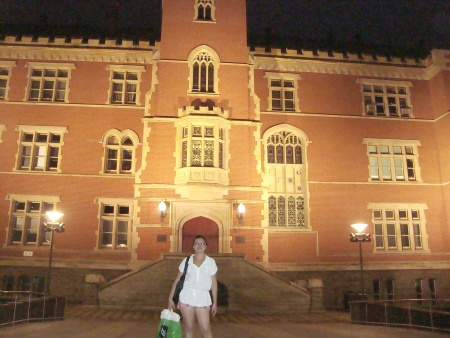 ALEJANDRA García en University Adelaide
Australia.