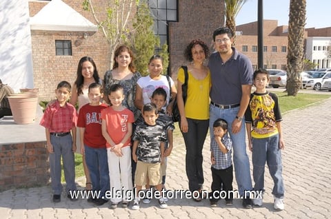 15042011  Barrientos de la Fuente, Salazar Jáquez, Vargas Hernández y Olave Vera.