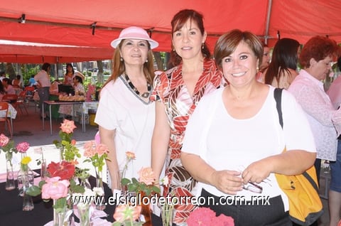 17042011 de Triana, Laura Gurrola y Marisa Morales.