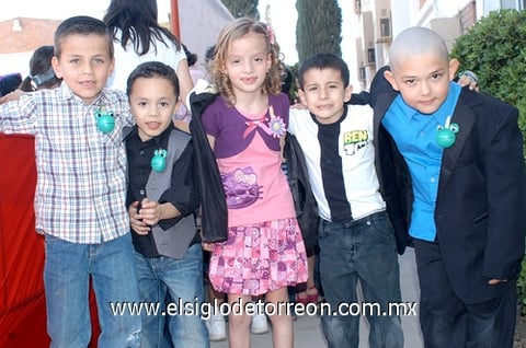 17042011  Telles, Kaleb Domínguez, Mariángel Carrillo, Xavier Ciprés y Roberto Burgos.