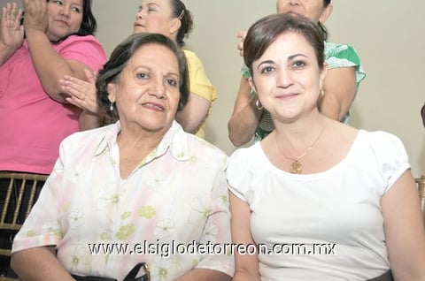 19042011  de Porras y Gaby Aranda.