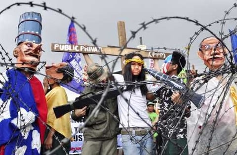 Cientos de manifestantes participaron en una protesta contra el aumento del precio de los combustibles, lo relacionaron con la semana santa.