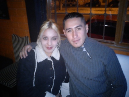 JANNETH Quiñones y Jonathan Quiñones disfrutan del fin de semana.