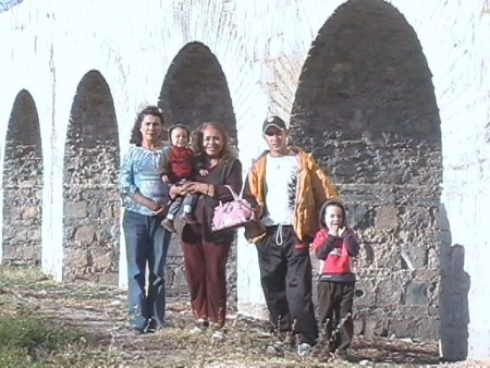 FAMILIA Quiñones en Parras, Coah.