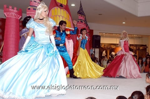 26042011  presenciaron un gran espectáculo.