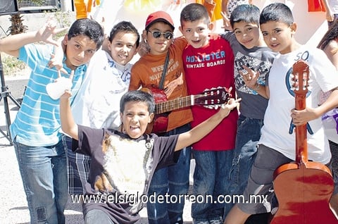 28042011 , Luís, Christian, Patricio, Chava, Alan y Raúl.