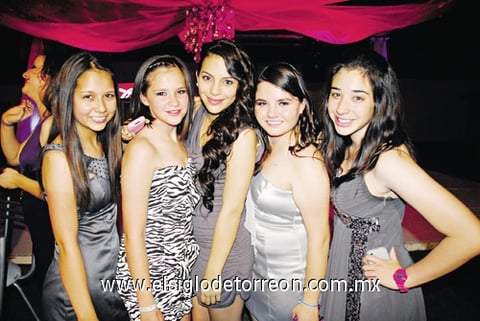 01052011 , Alexa, Andrea, Sofía y Ana.