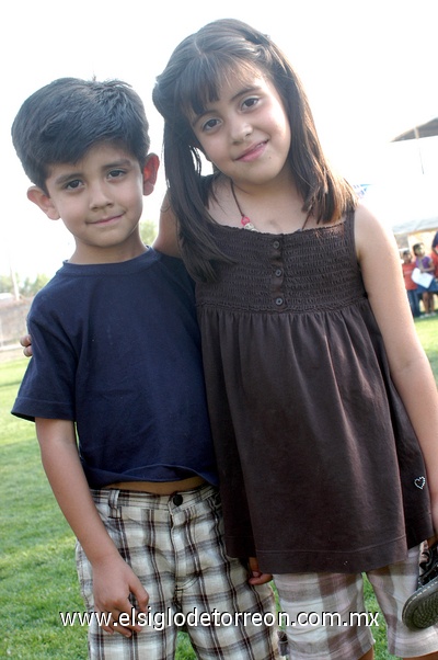 01052011  y Carolina Santibáñez.