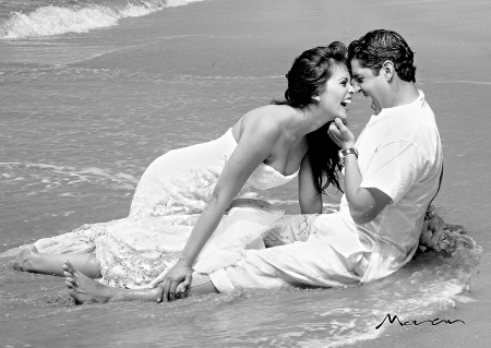 El día de su boda Mónica Luna Arellano y Francisco Aguilera Ledesma.

Estudio Morán 