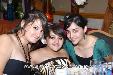 03052011 , Sara y Fabiola.