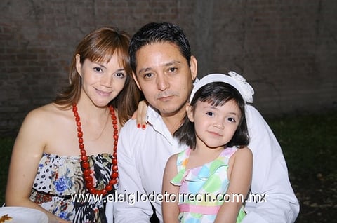 05052011  Santos, Sandra, Jorge y Graciela.