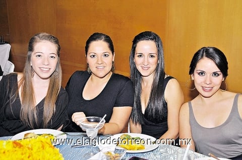 09052011  Ávila, Ana Estrada, Lorena Hernández y Geo Borunda.