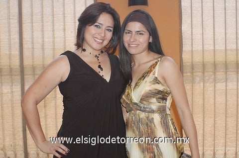 10052011  Ulloa y Carmen Serrano.