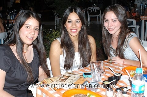 11052011  Ale y Dilcia.