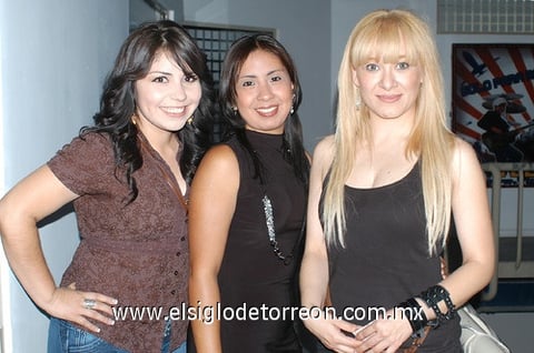 13052011 , Rodolfo, Ana y Laura.