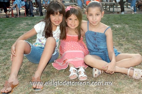 13052011 Sofía y Bárbara.