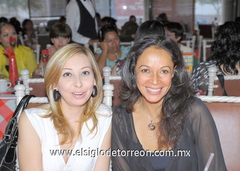 16052011 Machuca y Nancy Ruelas Pérez.