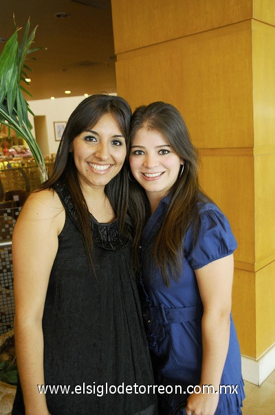 16052011  Martínez y Larissa Sánchez.