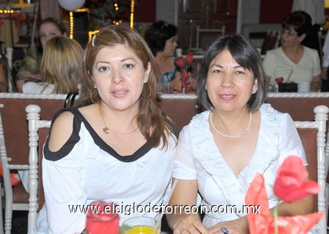 16052011  Luis, Zulma Guerrero y Tere Díaz.