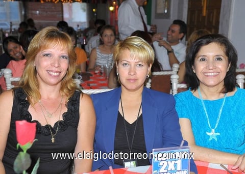 16052011  Moreno y Mayela Barraza.