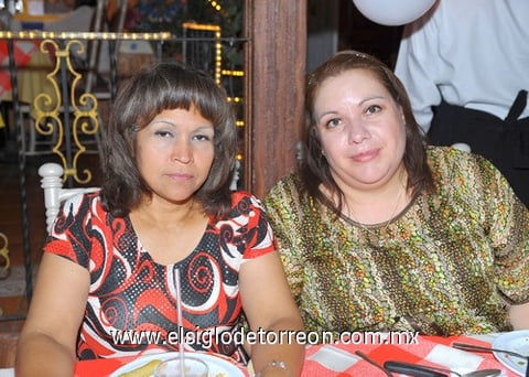 16052011  Mota y Nayeli Aguilar.