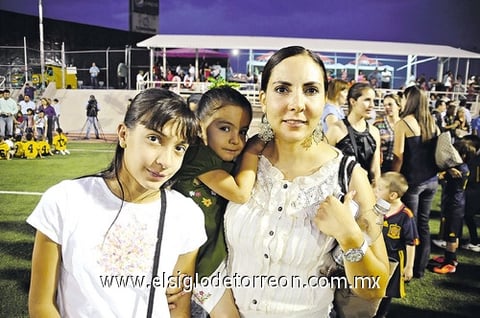 16052011 , Melissa y Claudia.