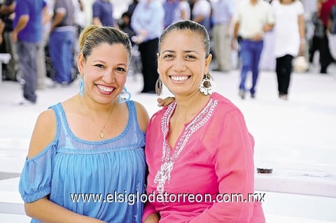 16052011  Lira y Liz Rodríguez.