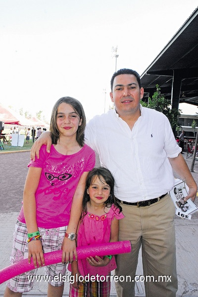 18052011 , Sofía y Daniel.