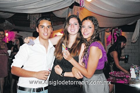 19052011 , Ana y Lorena.
