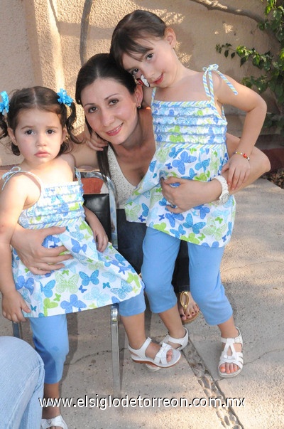 20052011  estuvo presente.