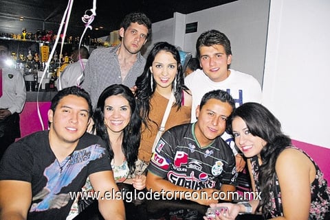 20052011 , Jorge Plata, Adriana Romero, Mariana Gonzalez, Adolfo Origel, Ricardo Carrillo y Cecy Batres.