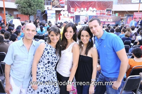 22052011 , Pilar, Ale, Pily y Javier.
