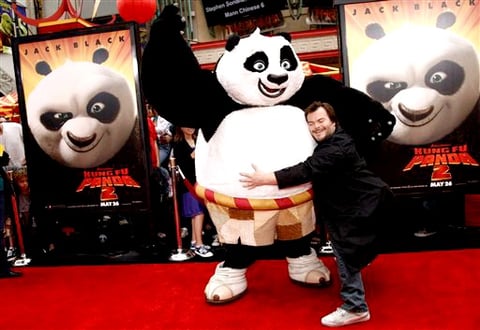 Po está de regreso en 'Kung Fu Panda 2' con mucha energía, algunos efectos visuales impresionantes y un gran trabajo en la voz de Jack Black.
