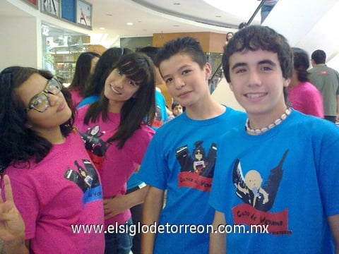 29052011 , Daniela, Emilio y Ernesto.