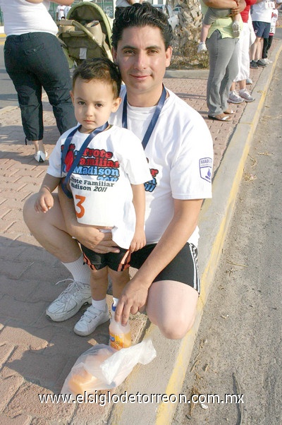 29052011 y Axel de Lachica.