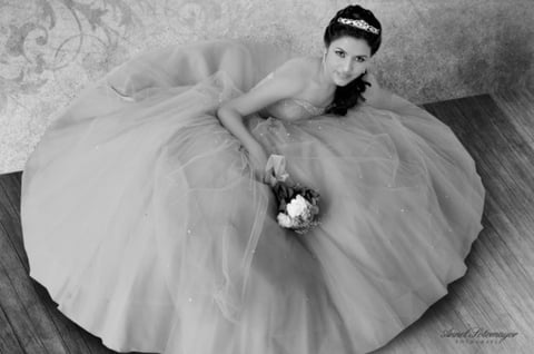 29082011  Diana Elizabeth Juárez Ortega el día que cumplió sus XV años de vida, el sábado 13 de agosto de 2011.- Annel Sotomayor Fotografía