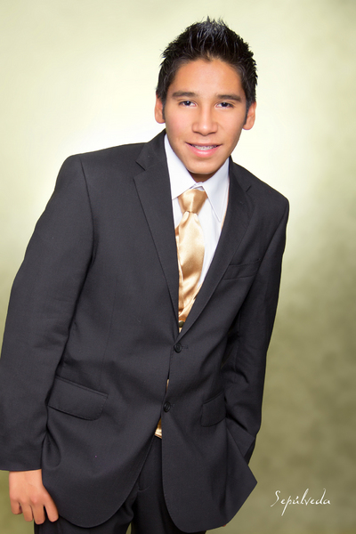 24102011  Pérez Choy, celebró sus XV años de vida el 2 de julio de 2011, lo acompañaron sus padres Sres. Ismael Pérez Carmona y Olivia Choy Lozano.- Estudio Sepúlveda