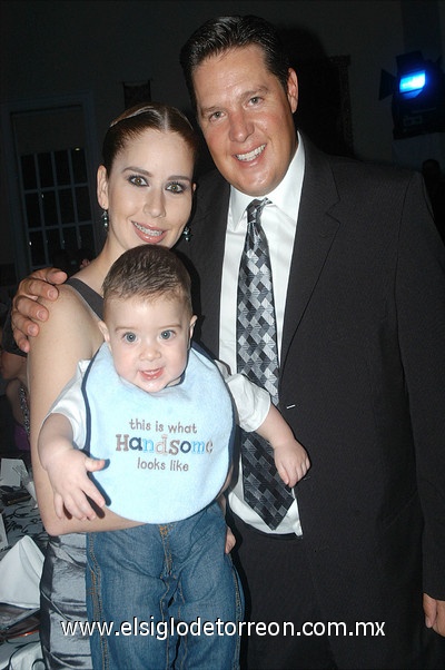 01062011  y Marcela Martínez.