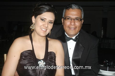 03062011  Manuel Herrera y Patricia de Herrera.