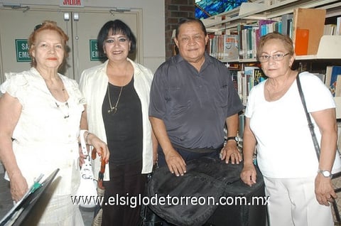 03062011  Vázquez, Brenda Luna y Ángela Pérez.