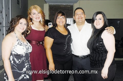 03062011 Atilano, Rosy Reyes, Liliana Tenorio, Carlos Castilla y Yadira Rocha.