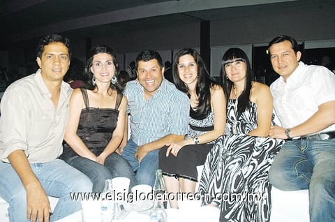 Pepe Nahle, Mónica Gómez, Tim Araiza, Paty Lozano, Eloiza y Juan Manuel.