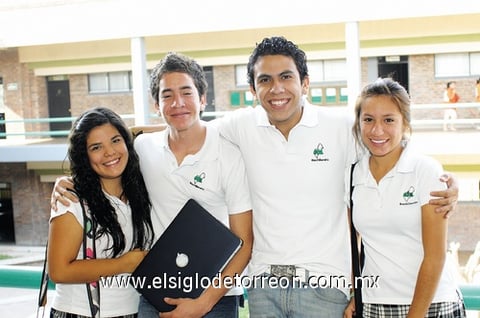 06062011  Leyva, Ramiro González, Celene Aguirre e Irving Huertas.