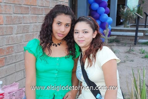 08062011  Badillo y Denisse Urbina.
