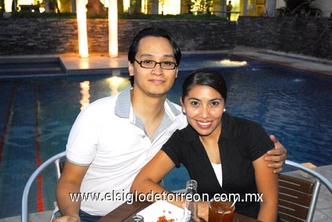 09062011  Martínez y Brenda Lozano.