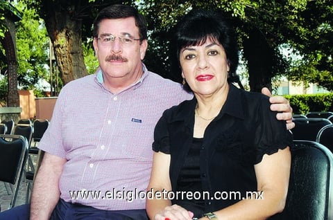 13062011  Madero y Laura de Madero.